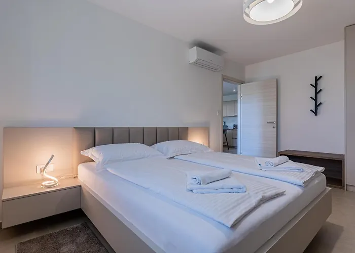 Orhideja Aparthotel Cres