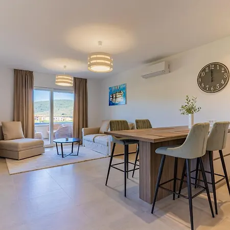 Aparthotel Orhideja