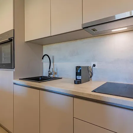 Orhideja 4* Cres