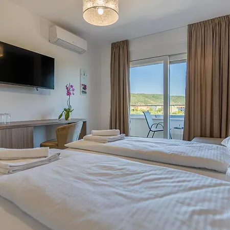 Apartahotel Orhideja