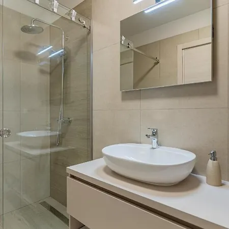 Apartahotel Orhideja 4*