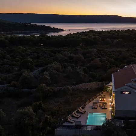 Orhideja Apartahotel Cres