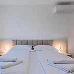 Orhideja Aparthotel